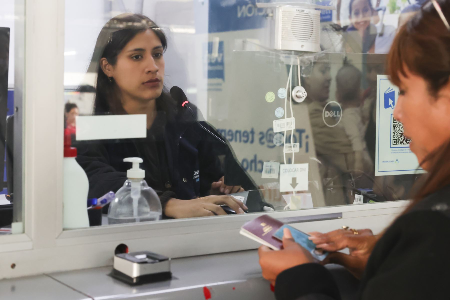 Consulares del Perú podrán emitir visas en formato electrónico y de transeúntes