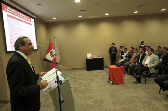 Más de 6,300 funcionarios denunció penalmente la Contraloría por actos de corrupción