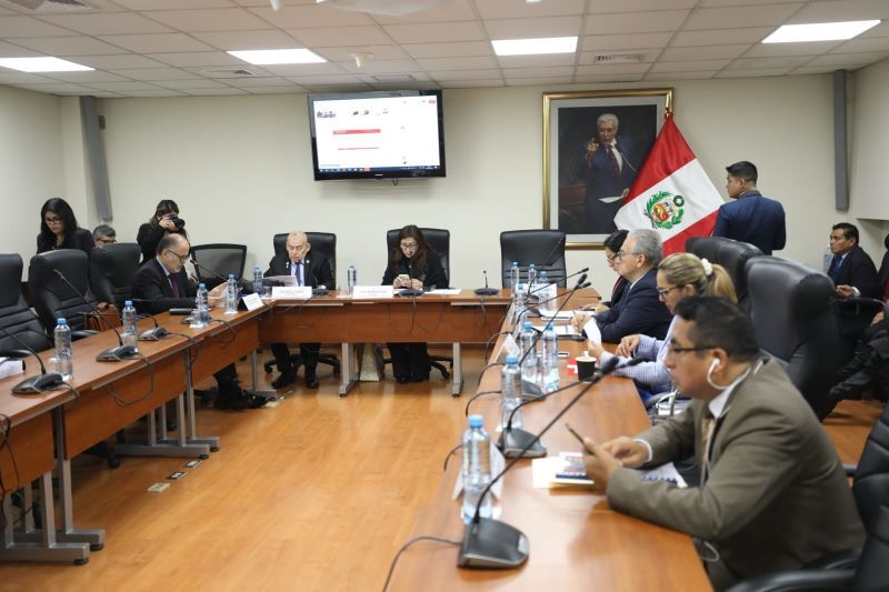 Piden declarar en emergencia regiones afectadas por incendios forestales