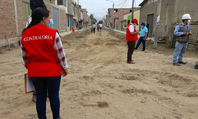 Contraloría alerta riesgos en obra de vías que ejecuta la Municipalidad Provincial del Santa