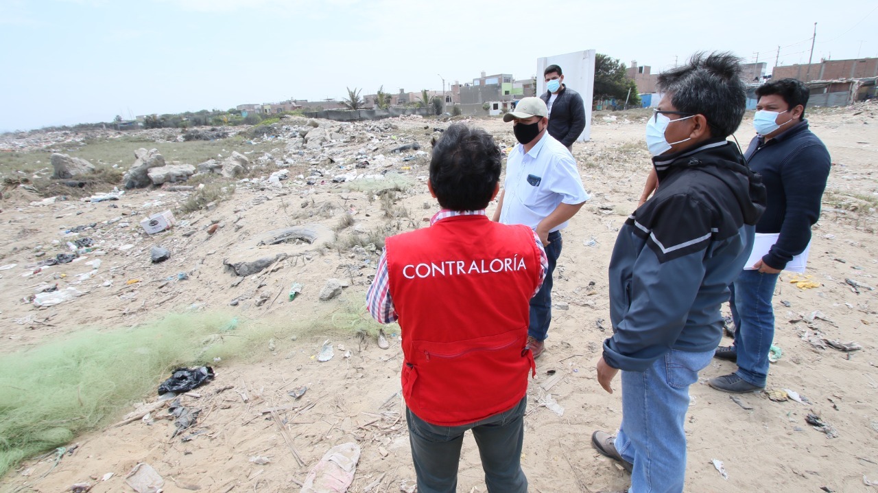 MPS y Contraloría verifican tramo en el que se ejecutará obra de la Costera de Chimbote