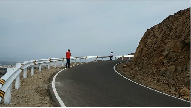 Contraloría alerta riesgos en recepción de obra del Mirador Cerro de la Juventud en Chimbote