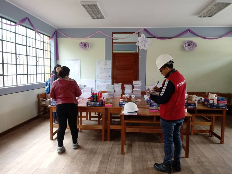 Contraloría verifica asistencia y dictado de clases de maestros en colegios del país