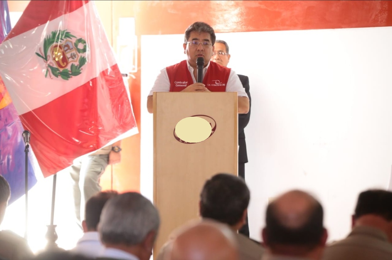 Contraloría remitirá a congresistas y grupos políticos lista de funcionarios sancionados