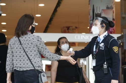 Nuevas medidas del Gobierno para evitar contagios y estimular vacunación