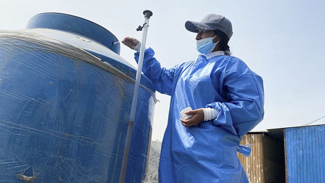 Nuevo Chimbote: realizan control larvario del dengue en viviendas de urbanización El Pacífico