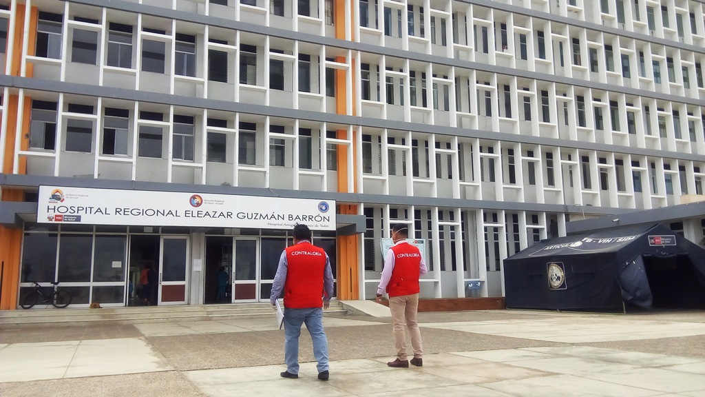 Contraloría comunica alerta en servicio de tornería contratado para ascensor del Hospital 