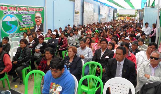 Para Vicky Espinoza Gasco es potencial candidato por “Río Santa Caudaloso”