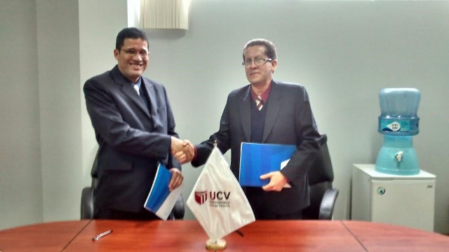 UCV Chimbote firmó convenio con empresa editora La Industria