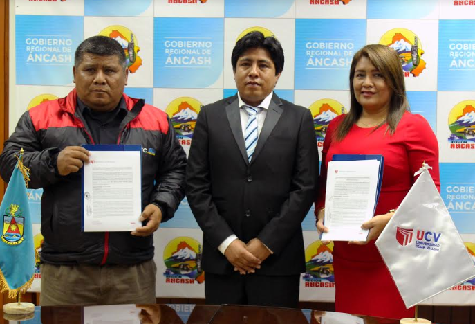 Dirección Regional de Transporte y la UCV firman convenio institucional