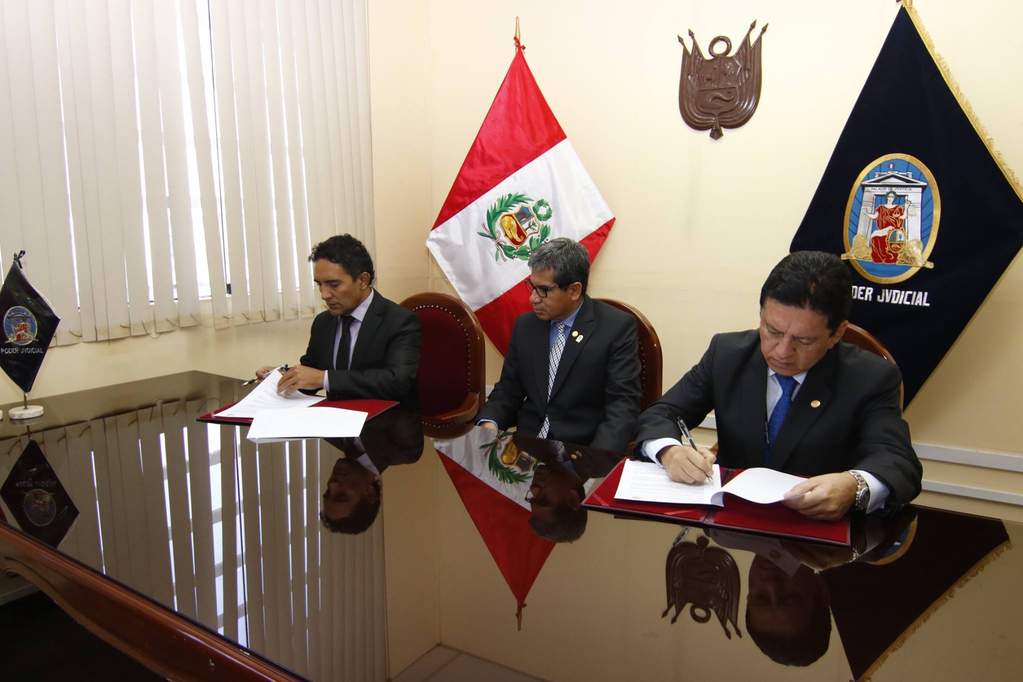 Corte del Santa y Municipalidad de Nuevo Chimbote firmaron convenio por la paz social