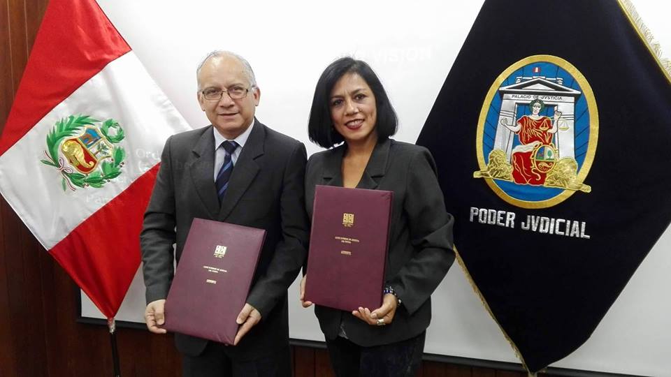 Chimbote en Línea y Corte Superior de Justicia del Santa firmaron convenio