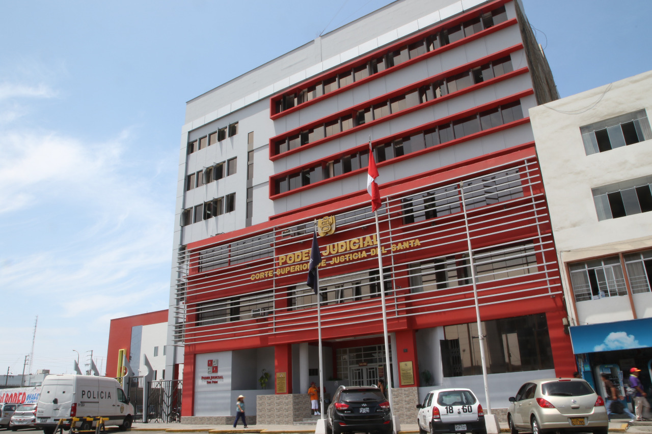 Corte del Santa celebra sus 22 años de vida institucional al servicio de la Justicia