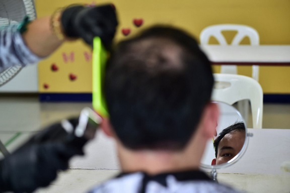 Peluquerías, spas y barberías abren desde hoy con 40% de aforo