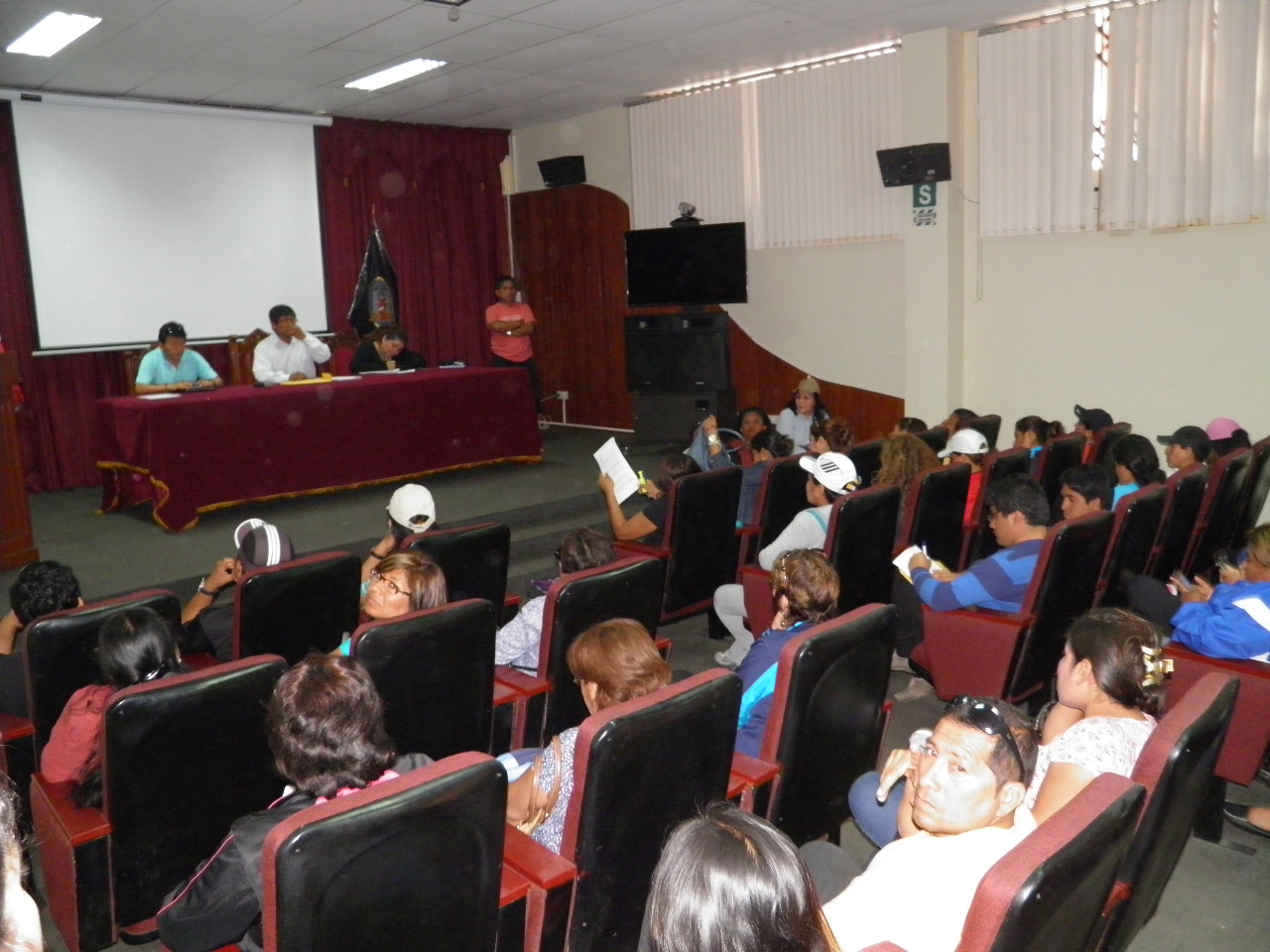 Chimbote: administrativos de la Corte del Santa ratificaron continuar con su huelga indefinida