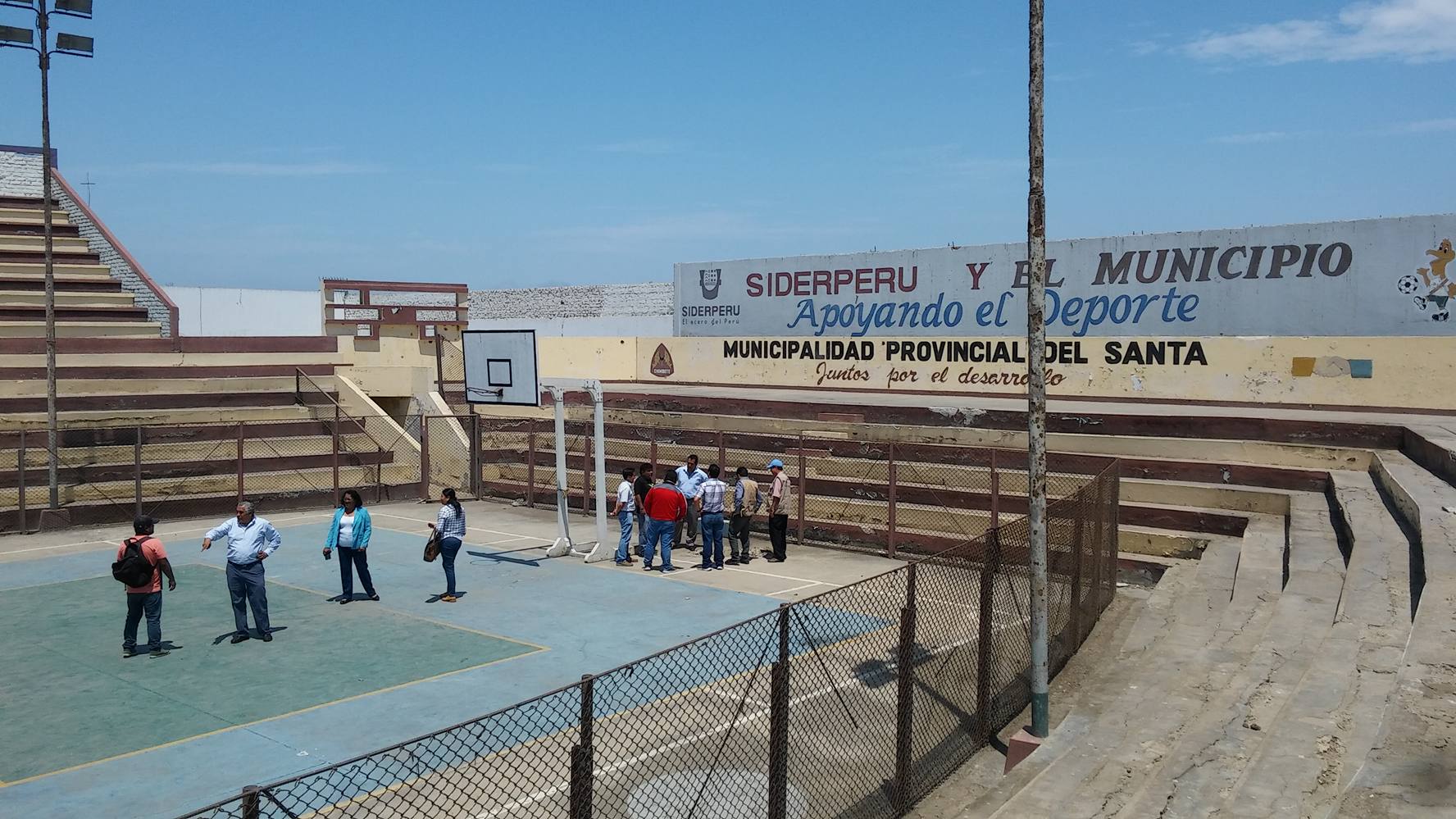 Este lunes inician trabajos de demolición del coliseo Paul Harris de Chimbote