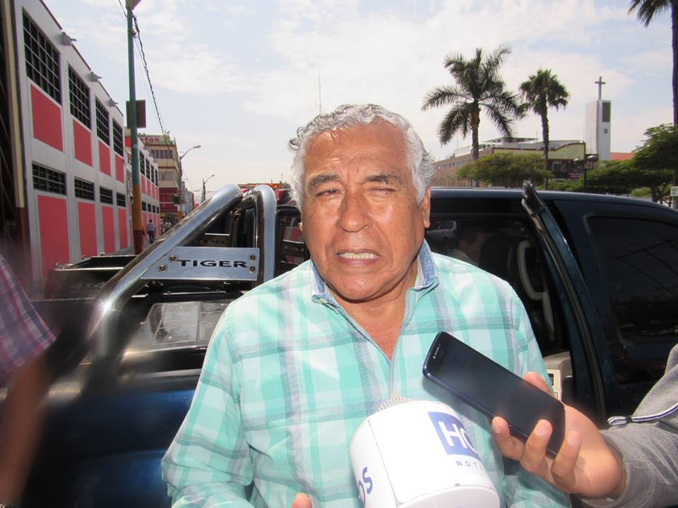 Alcalde sobre archivo de no reelección de congresistas: “debemos ser medidos con la misma vara”