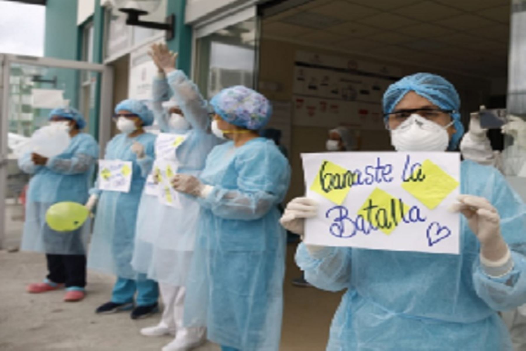 En Perú 914,600 personas le ganaron la batalla al covid-19