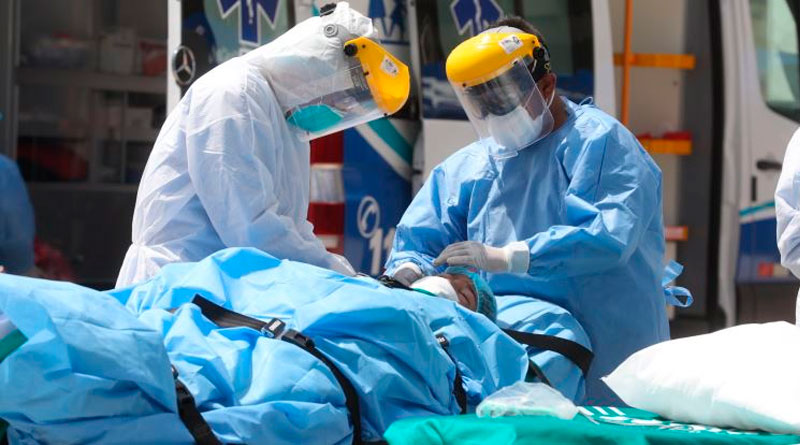 Poblador de 70 años fallece con Covid-19 en hospital de Chimbote y vacunación continúa