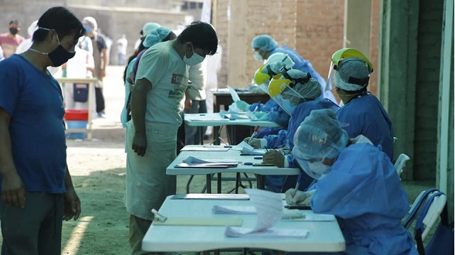 Detectan 61 comerciantes infectados de coronavirus en el mercado Dos de Mayo de Chimbote