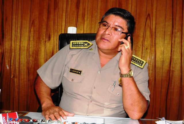 Coronel Aguilar pide a policías de Tránsito que no propicien su baja por 5 soles