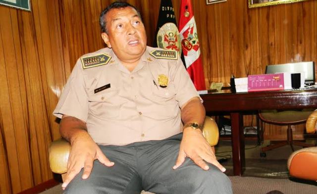  Chimbote: Once altos oficiales de la PNP fueron invitados al retiro