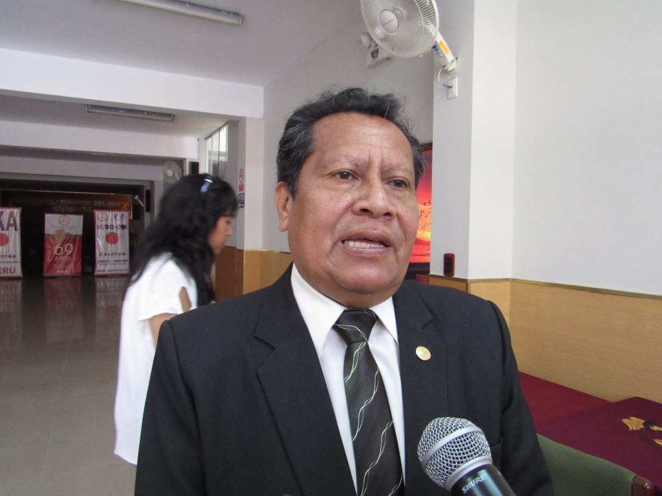 Decano nacional de periodistas advierte que denunciarán a quienes ejercen ilegalmente la profesión