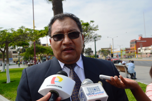 Treinta plazas para químicos farmacéuticos son ocupadas por otros profesionales en Chimbote