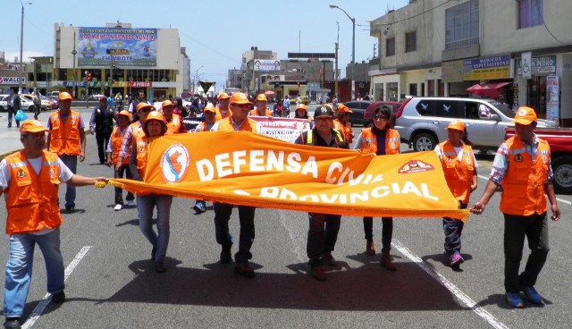 Instituciones ausentes en pasacalle previo al simulacro de sismo‏ 