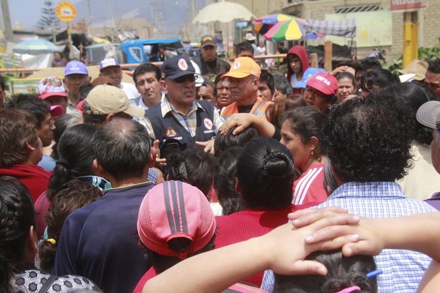 Chimbote: Defensa Civil da ultimátum a comerciantes de Dos de Mayo