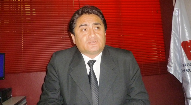 Evalúan sancionar a candidata al decanato del Colegio de Abogados del Santa