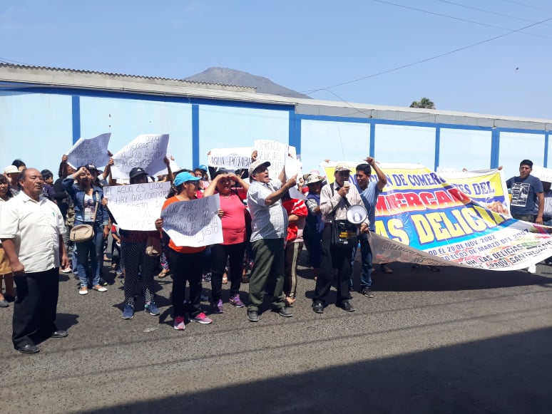 Chimbote: Comerciantes de "Las Delicias" piden que se anulen recibos de agua con montos elevados