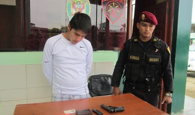 Capturan a presunto delincuente integrante banda de “robacarros”  