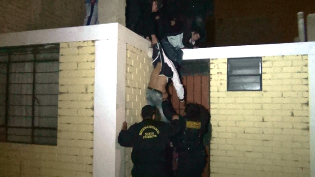 Frustran robo en una vivienda y capturan a presuntos ladrones