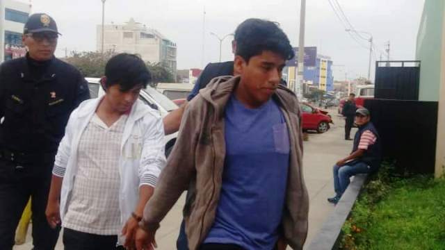 Cayeron falso colectivero y su compinche después de asaltar a periodista en Nuevo Chimbote