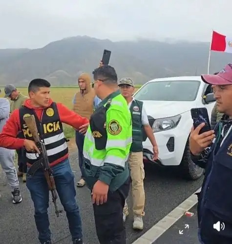 Áncash: PNP interviene a comitiva de alcalde provincial de Pataz por portar armas de fuego