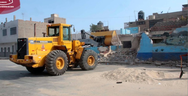MPS demolió institución educativa por ejecución de obras en Camino Real