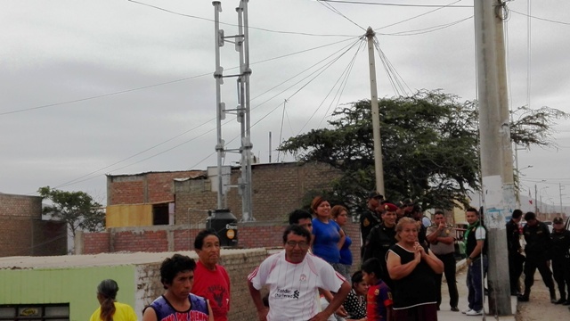Chimbote: Vecinos de “San Pedro” se oponen a instalación de antena de telefonía 