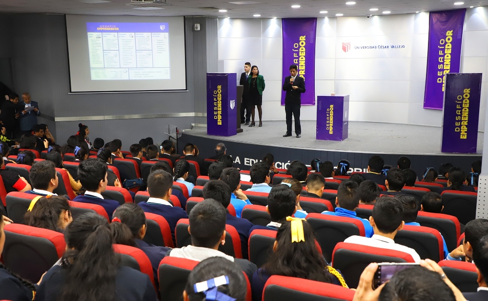 Veinte proyectos clasifican a la final de "desafío emprendedor" de la UCV