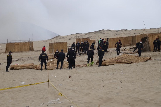 Desalojan a invasores que tomaron posesión de terrenos en parte alta del pueblo joven San Pedro 