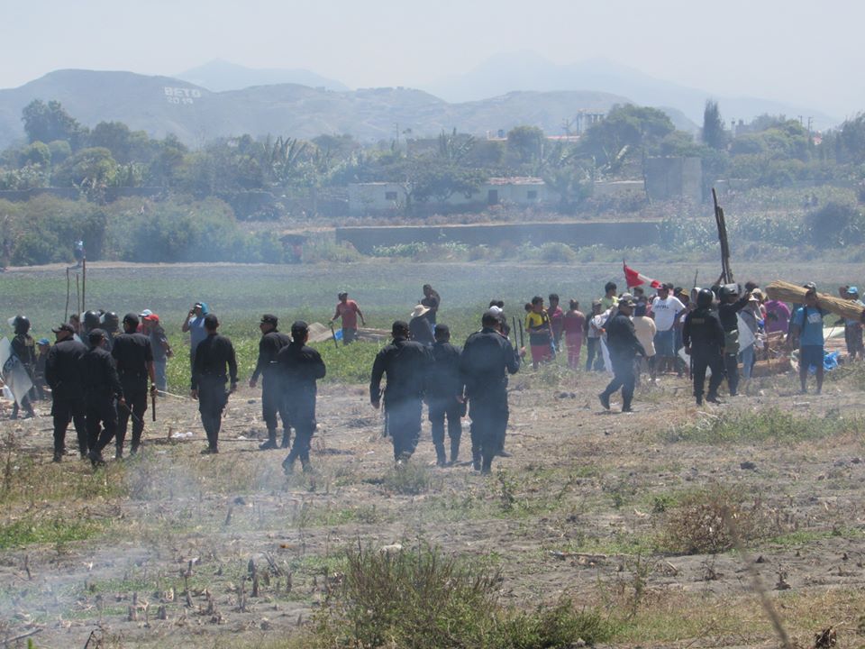 Unas 100 personas fueron desalojadas por invadir terrenos de la Universidad Nacional del Santa
