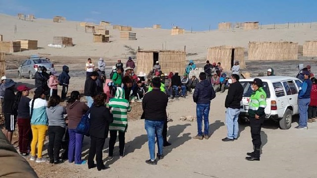 Chinecas interviene invasión de tierras en Tangay Medio de Nuevo Chimbote