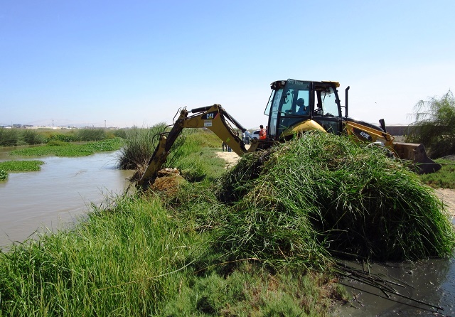 Río Lacramarca comienza a desbordarse a la altura del ingreso a playa El Dorado