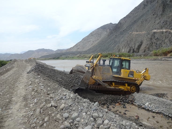 Huarmey: AgroRural realiza encauzamiento y descolmatación del río Culebras