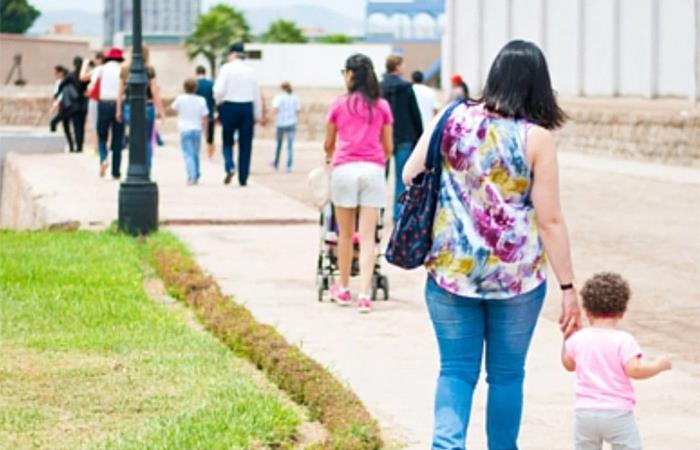 Desde el lunes 18 de mayo niños podrán salir solo por media hora
