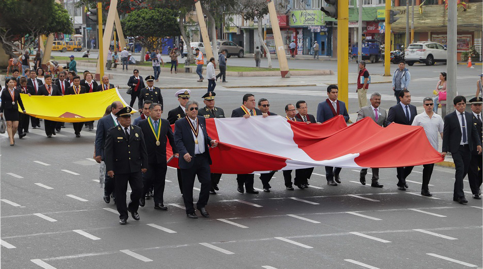 Autoridades participaron en celebración por el 113 aniversario de creación política de Chimbote