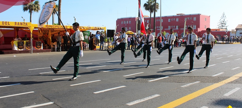 Con éxito se realizó primer Concurso Inter Escolar Provincial de Escoltas por San Pedrito