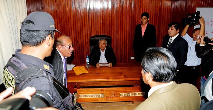  Florencio Román será denunciado por usurpación de funciones y desacato