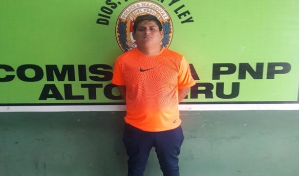 Detienen a sujeto que extorsionaba a comerciante de zapatillas en mercado de Chimbote