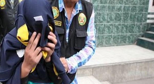 Sujeto abusivo fue detenido por golpear a puñetes a su madre y hermana en Chimbote